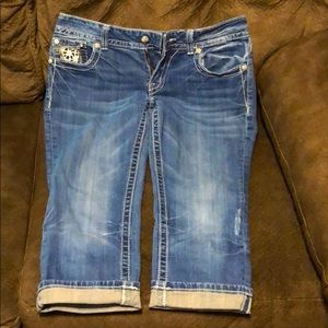 Miss me cuffed Capri